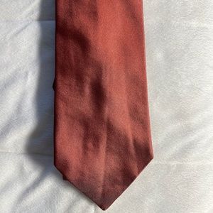 Dunhill Tie Iridescent Pink